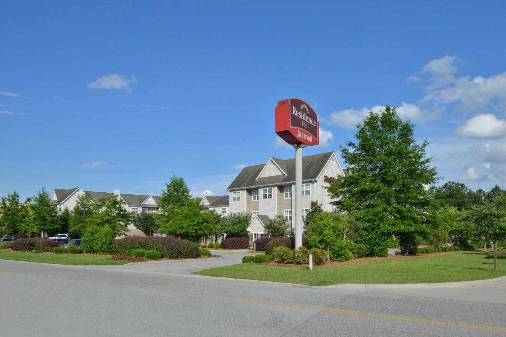 Northeast/fort Jackson Area Hotel 3*