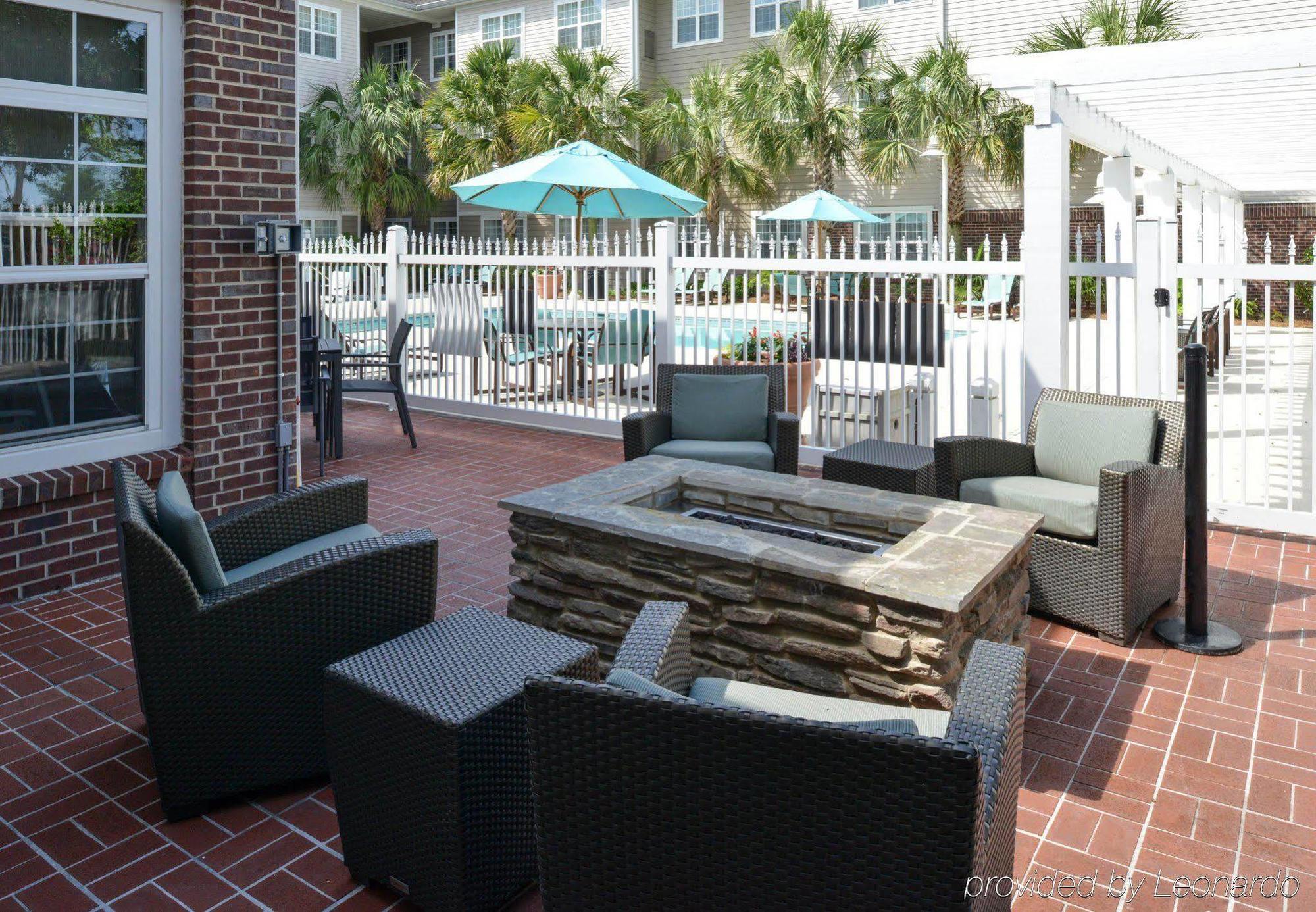 Hotel Northeast/fort Jackson Area 3*